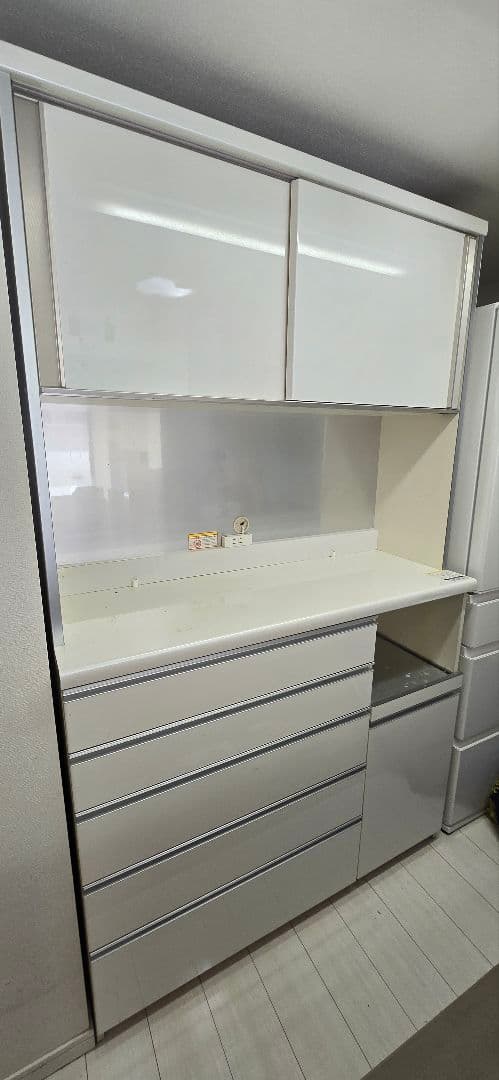 パモウナ カップボード キッチンカウンター 横120、高204、奥行48