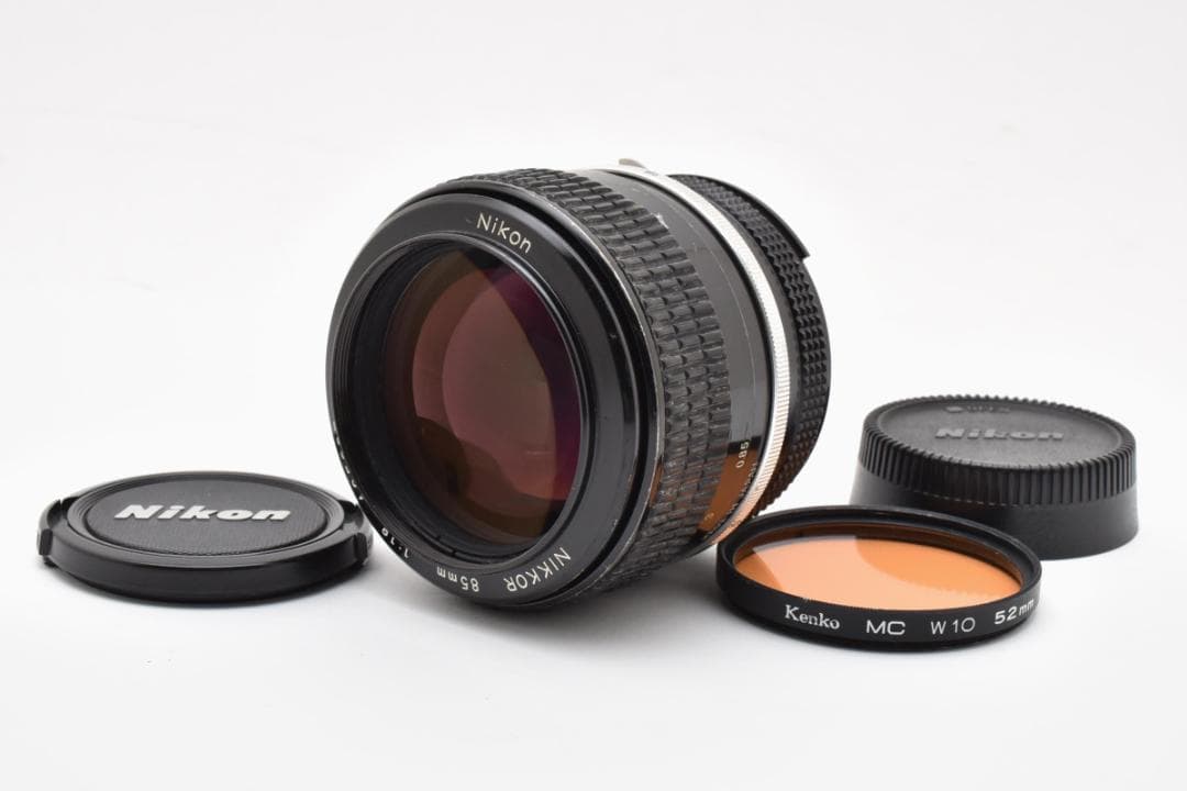 ニコン NIKKOR 85mm f/1.8 f 1.8 Ai MF 0906