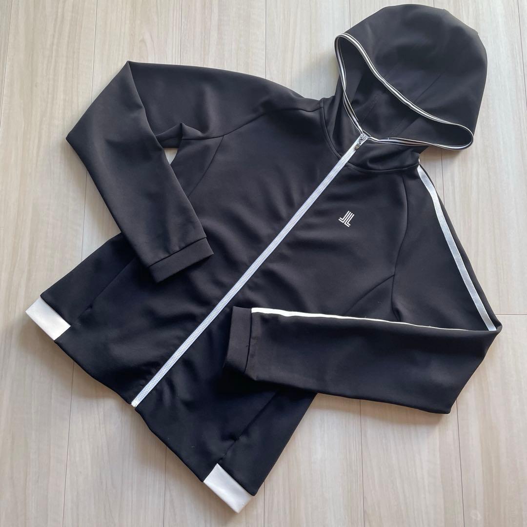 ランバンスポール LANVIN SPORT パーカー　ブラック系