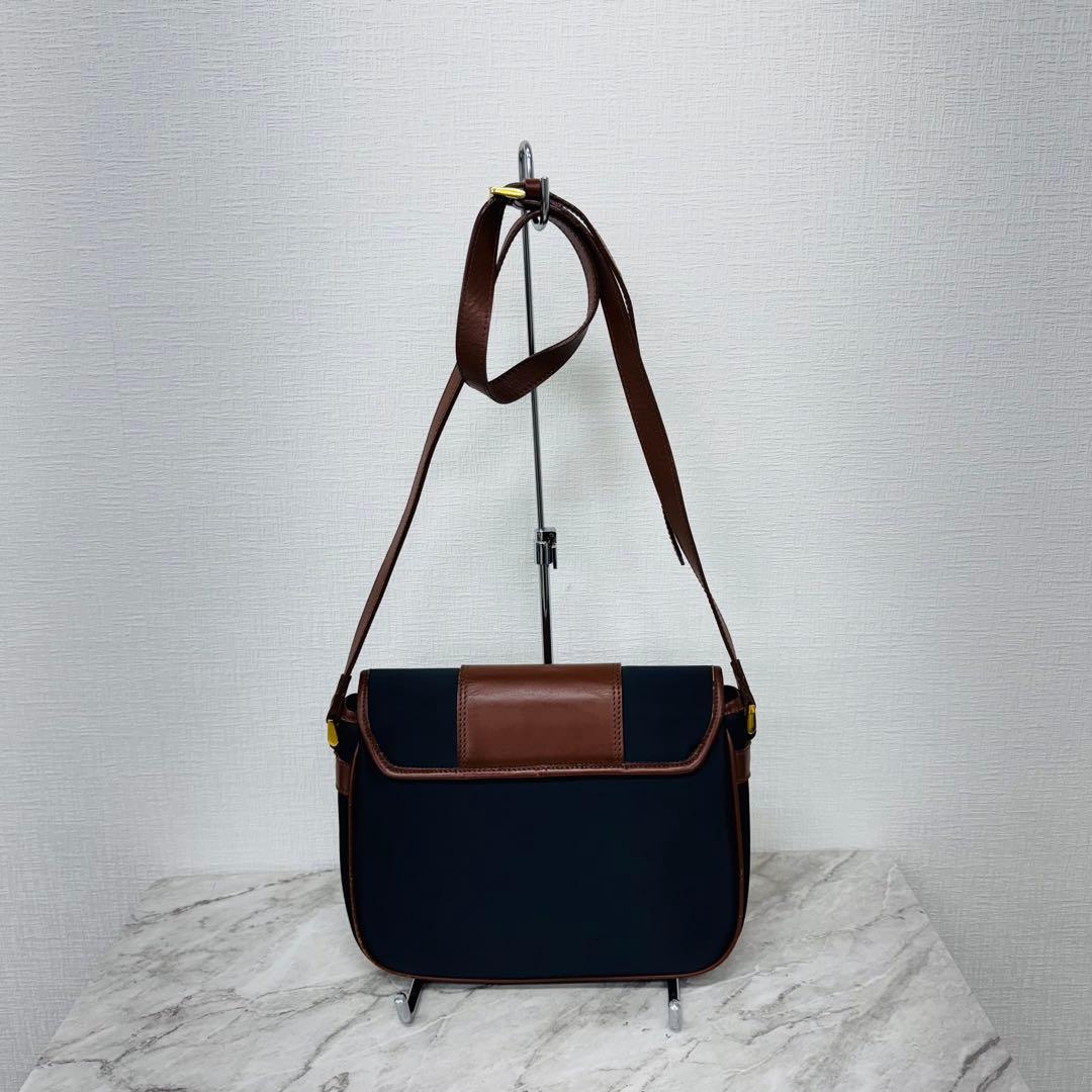 ✨YvesSaintLaurent✨イブサンローラン✨ネイビー✨ショルダーバッグ