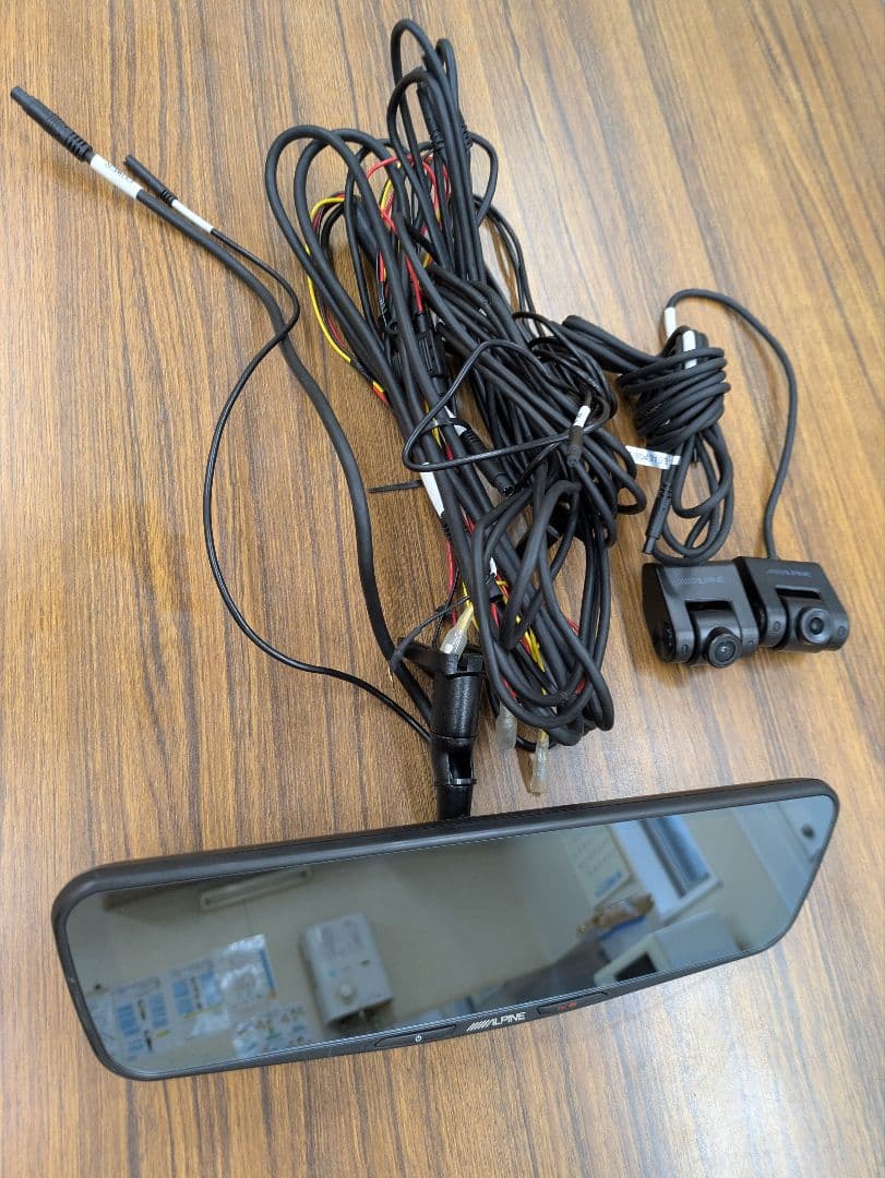 【中古ジャンク品】ALPINE DVR-DM1200A-IC RAV4用金具付