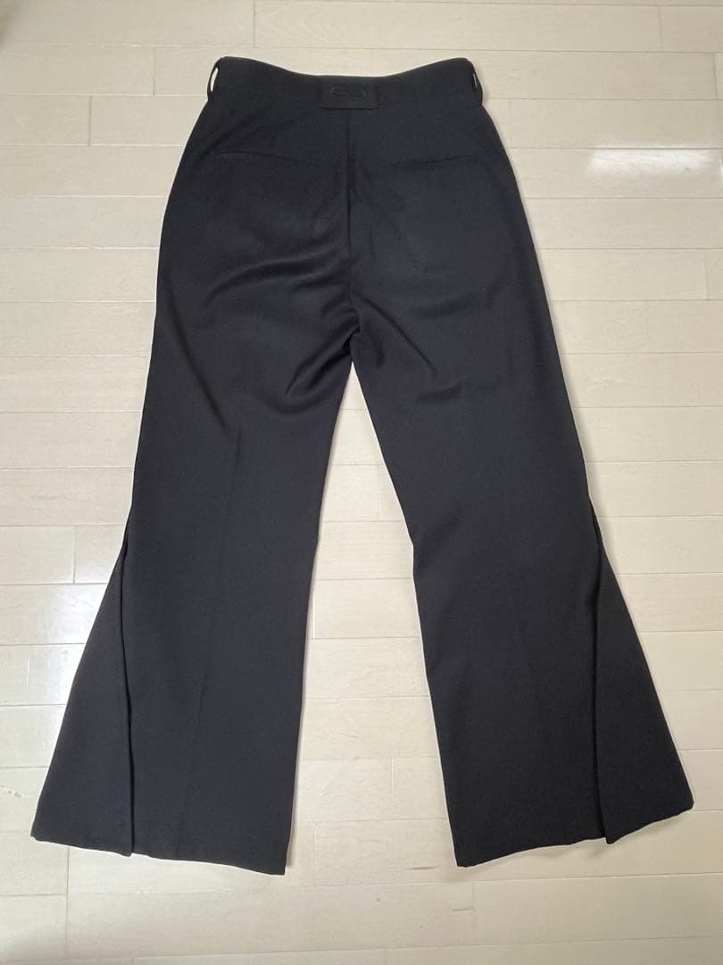 goat essence フレアパンツ