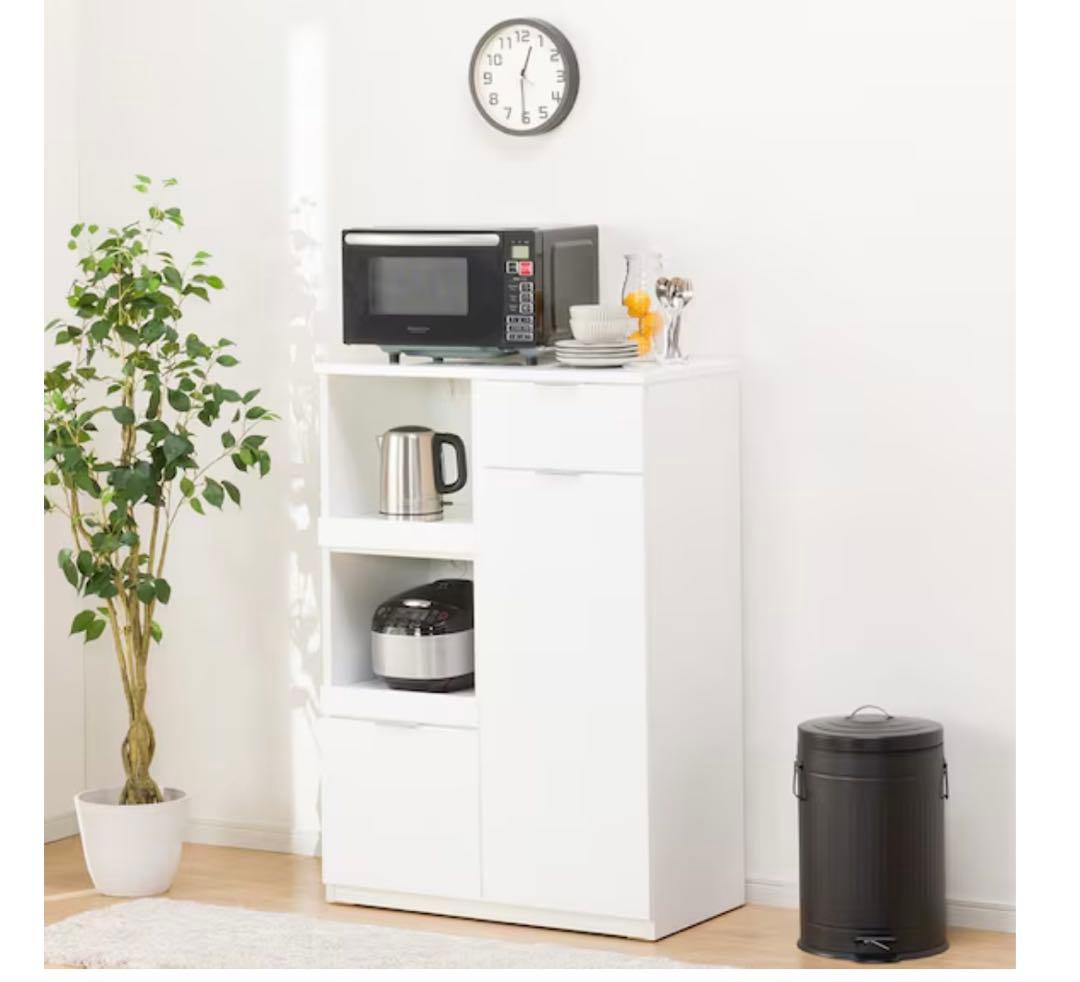 ホワイトキッチンキャビネット