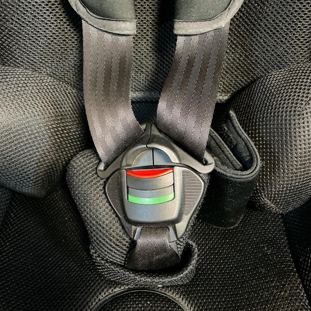 アップリカ Aprica ジュニアシート フォームフィット AB 2089887