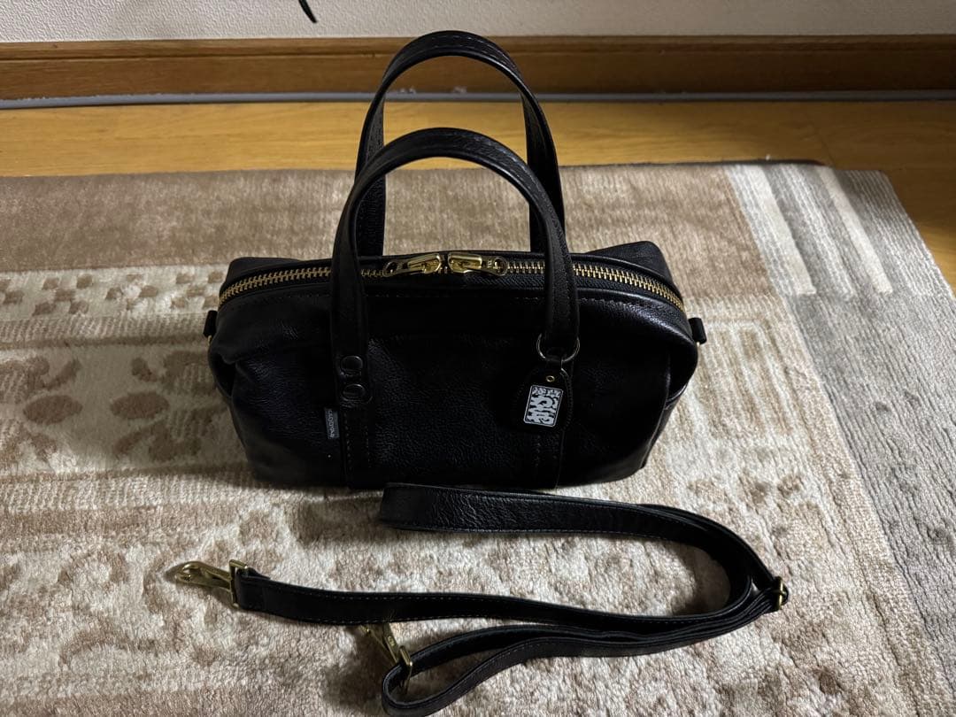 KM/MINI BOSTON - OV / ブラック/ゴールド