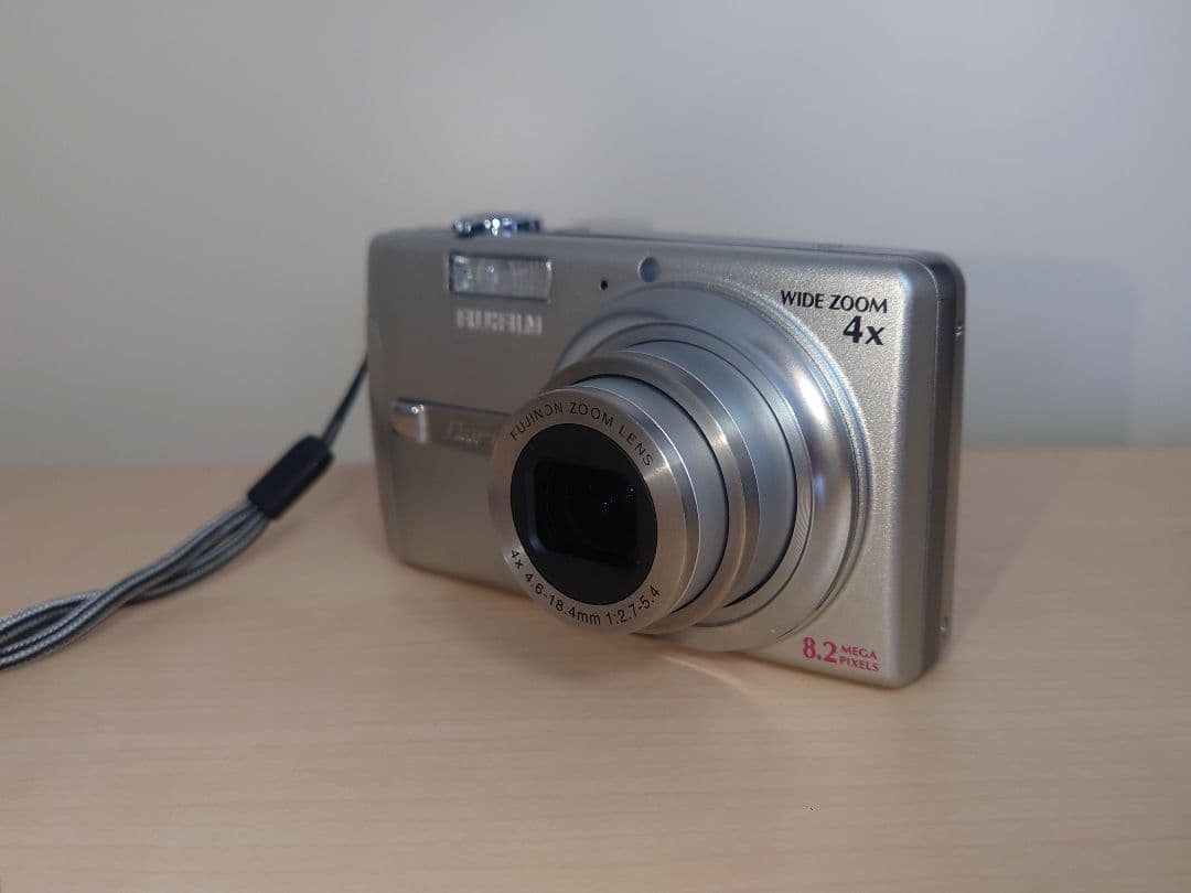 【動作良好】 FUJIFILM Finepix F480 シルバー