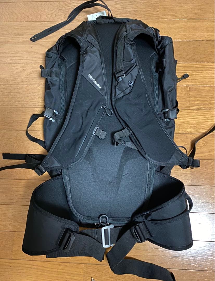 SALOMON MTN 30 ユニセックス スキーバック バックパック