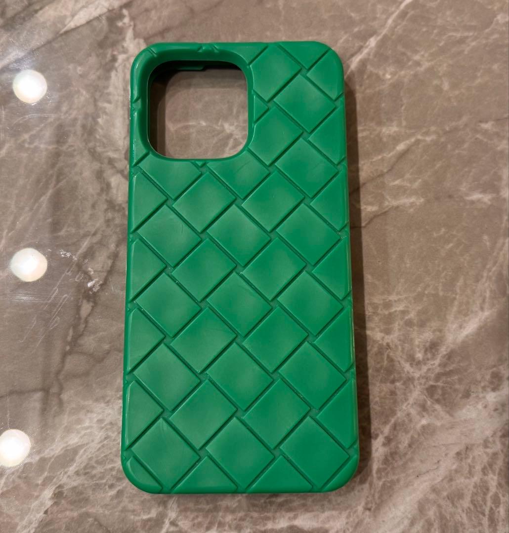 ボッテガヴェネタBOTTEGA VENETA iPhone16ProMaxケース