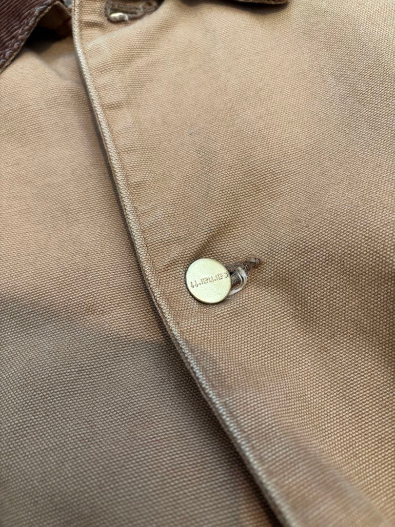 カーハート　ミシガンチョアコート　星タグ