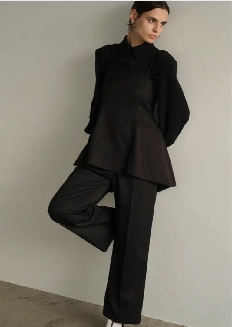 新品未使用　CLANE PEPLUM BUSTIER ALL IN ONE