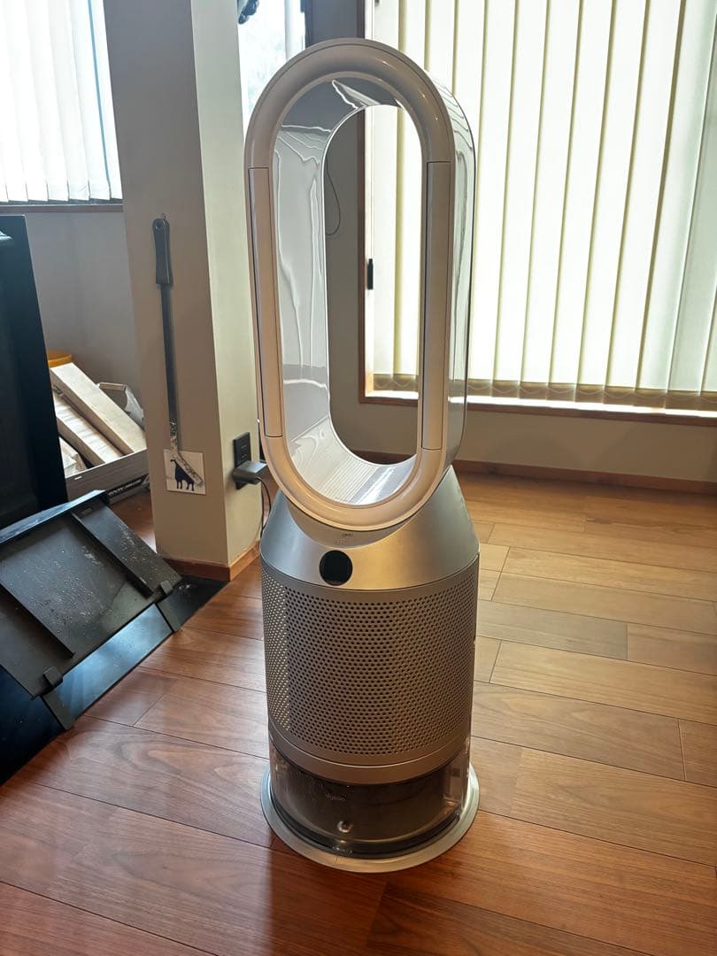 空気清浄機・イオン発生器 Dyson Purifier Humidify+Cool PH03