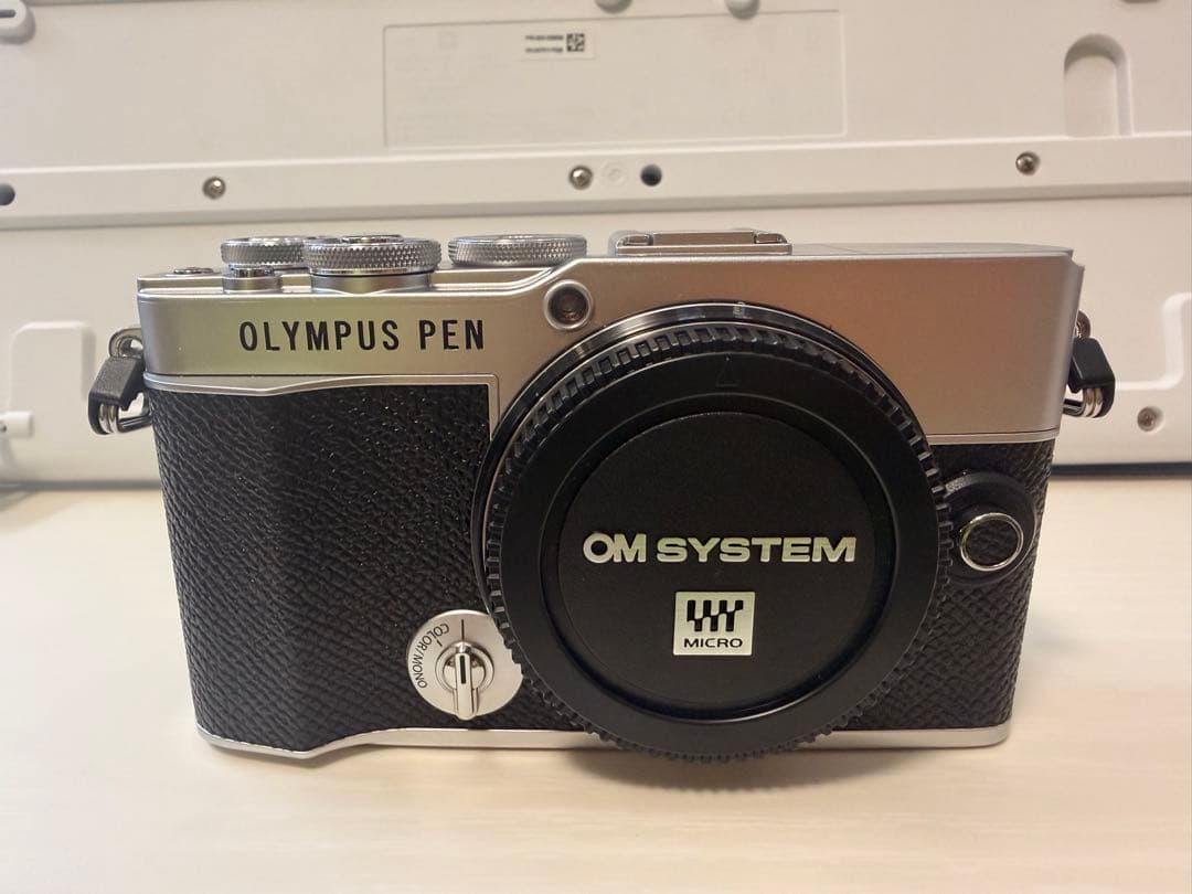OLYMPUS PEN E-P7 EZ ダブルズームキット シルバー