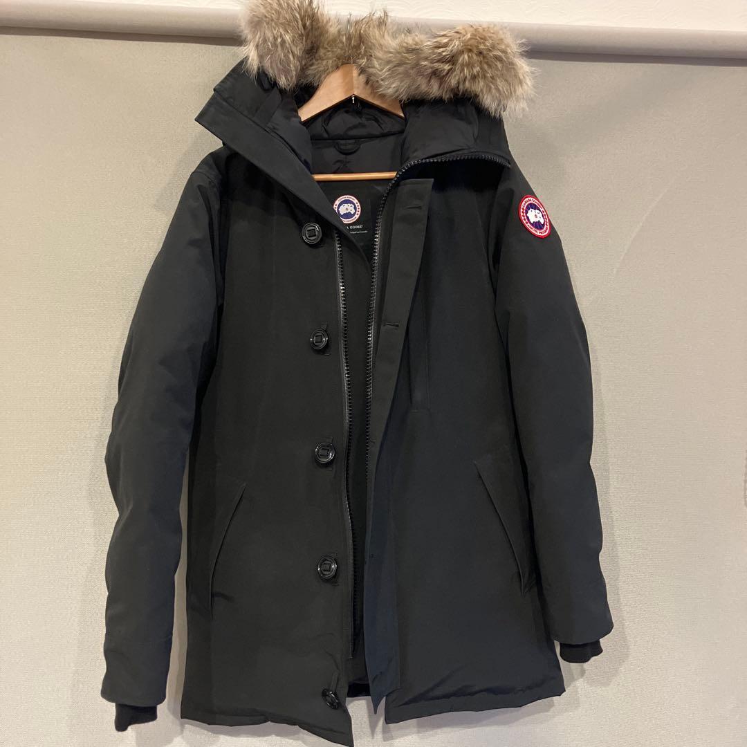 【美品】  ブラック ダウンジャケット