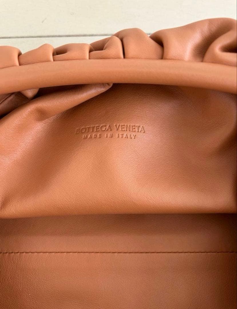 BOTTEGA VENETA レザー /clay ボッテガべネタ