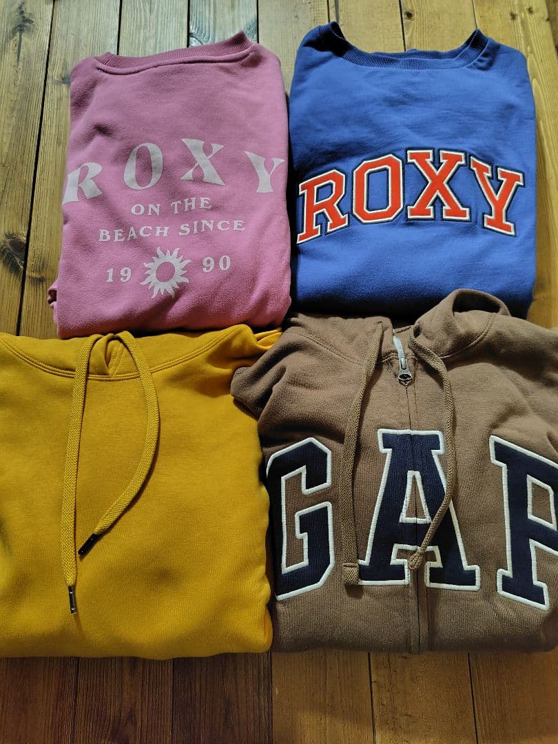 【本日限りｓALE】【未使用＆未使用に近い美品】ROXY✲GAP✲GU4点SET