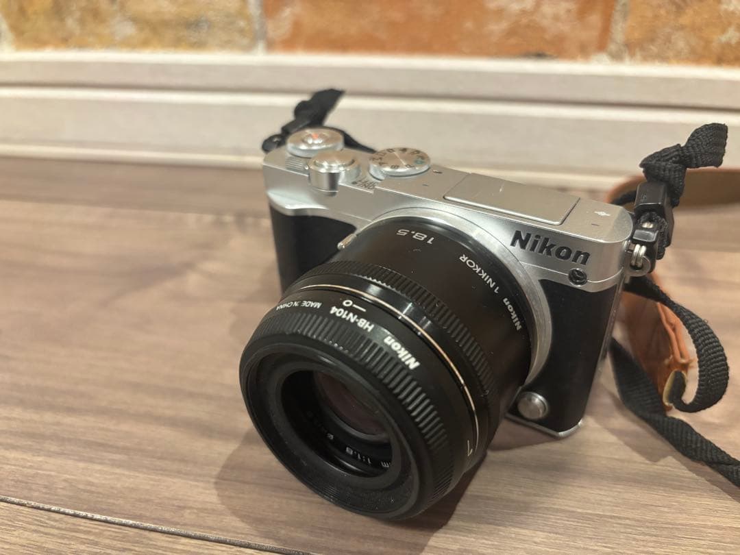 NIKON 1 J5 デジタルカメラ（レンズ等付属）