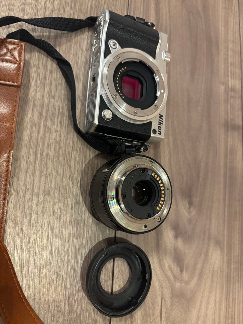 NIKON 1 J5 デジタルカメラ（レンズ等付属）