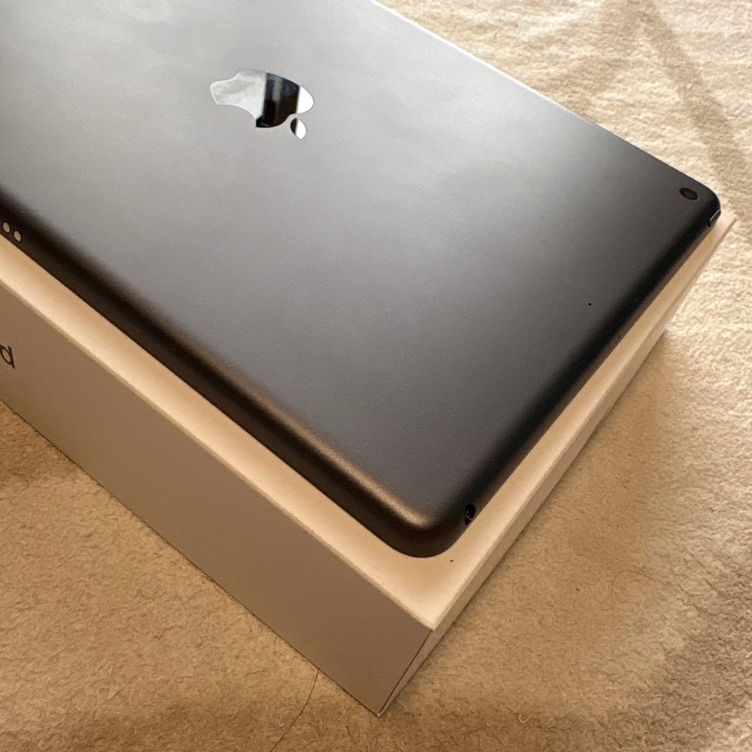 iPad 第9世代 Wi-Fi 64GB スペースグレイ 本体 A2602