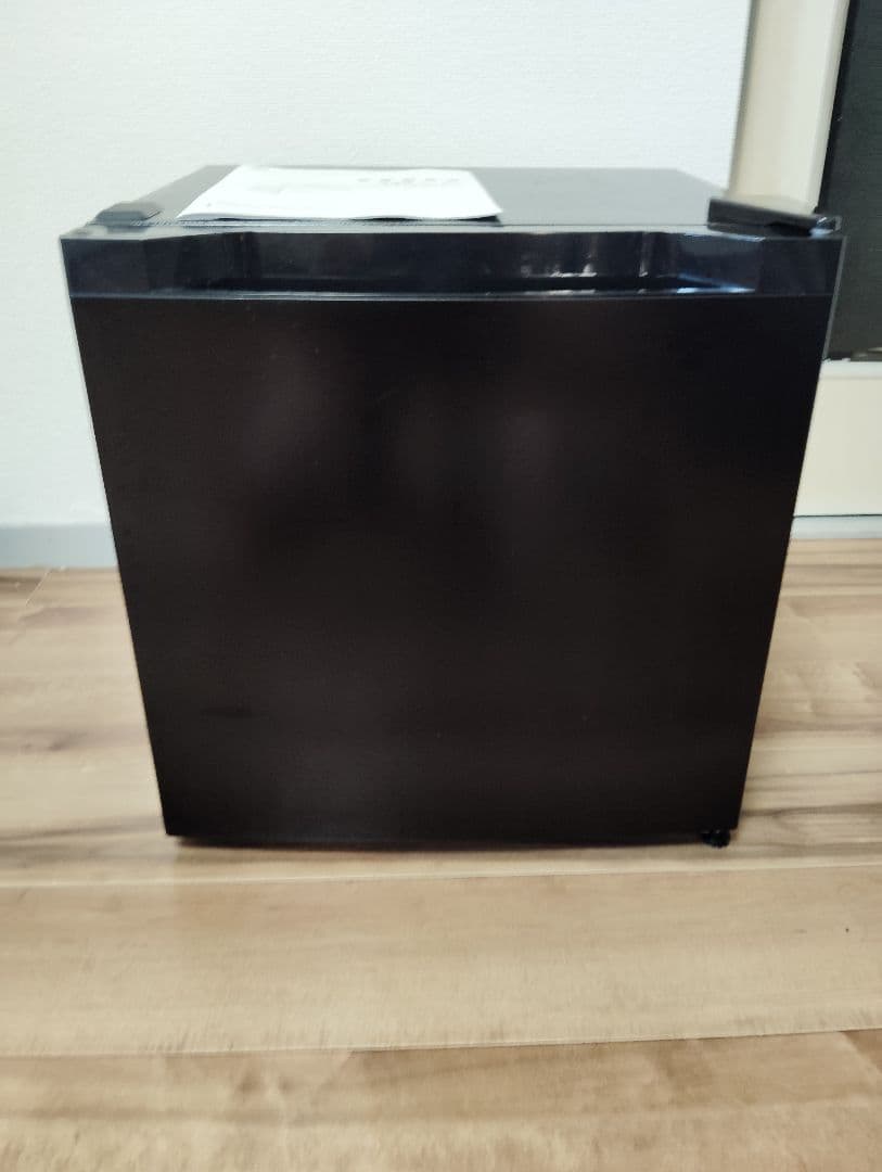 国分寺市府中市受取可能な方限定☆冷蔵庫冷凍庫 PF-A31FD 黒