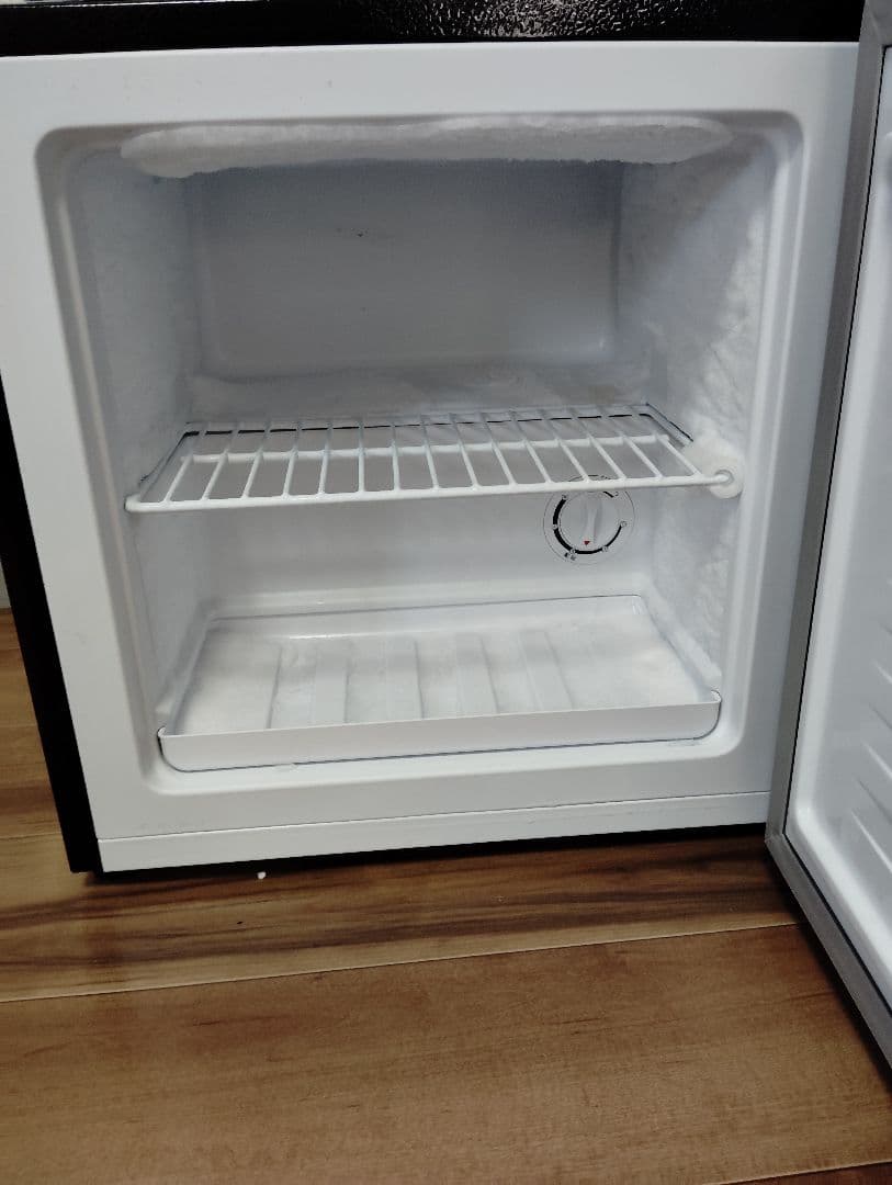 国分寺市府中市受取可能な方限定☆冷蔵庫冷凍庫 PF-A31FD 黒