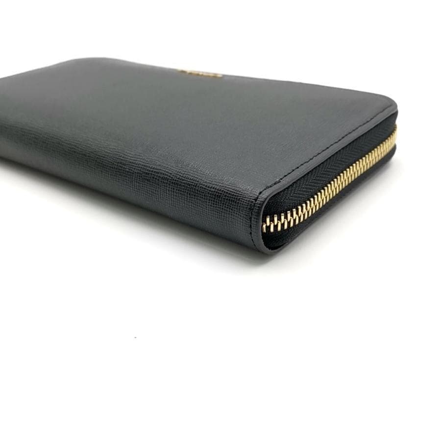 超美品 フルラ FURLA 長財布 ラウンドファスナー 11-250902
