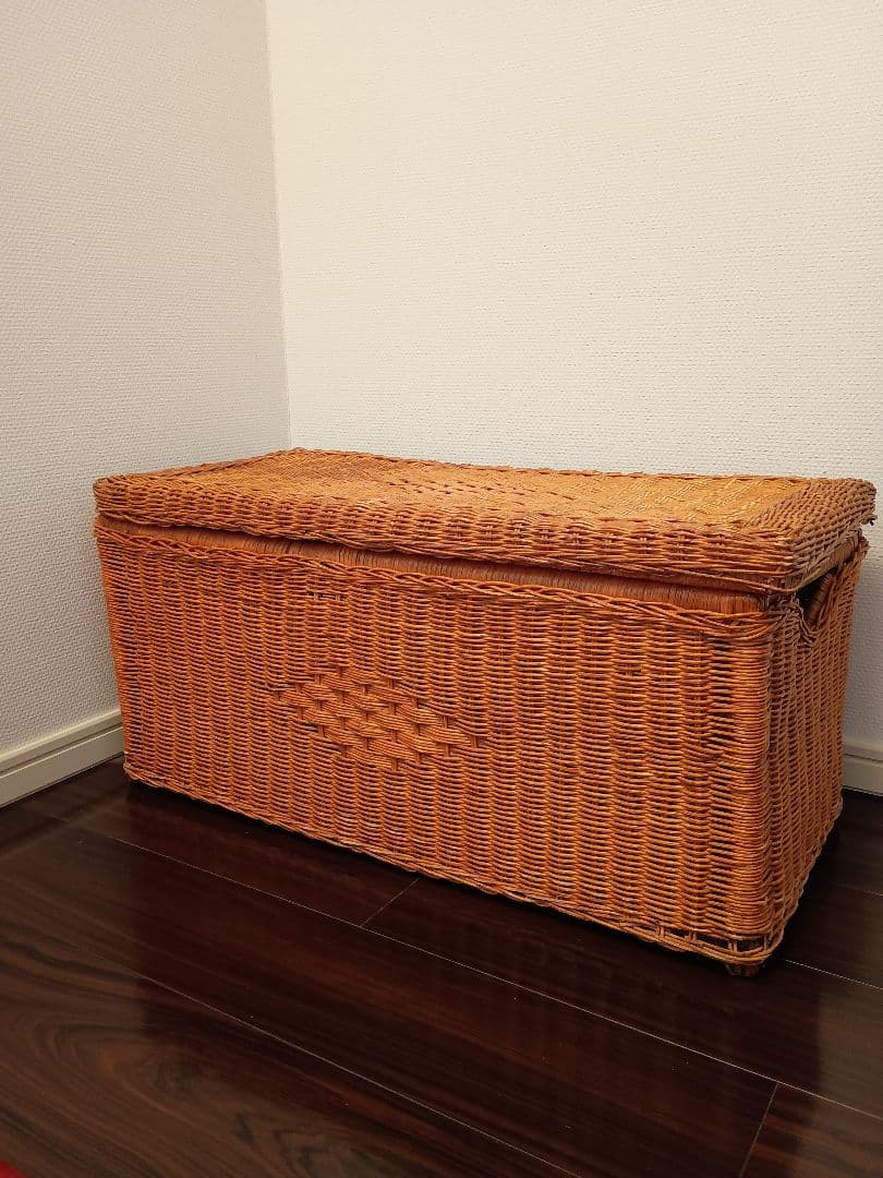 籐　座れる収納　アンティーク