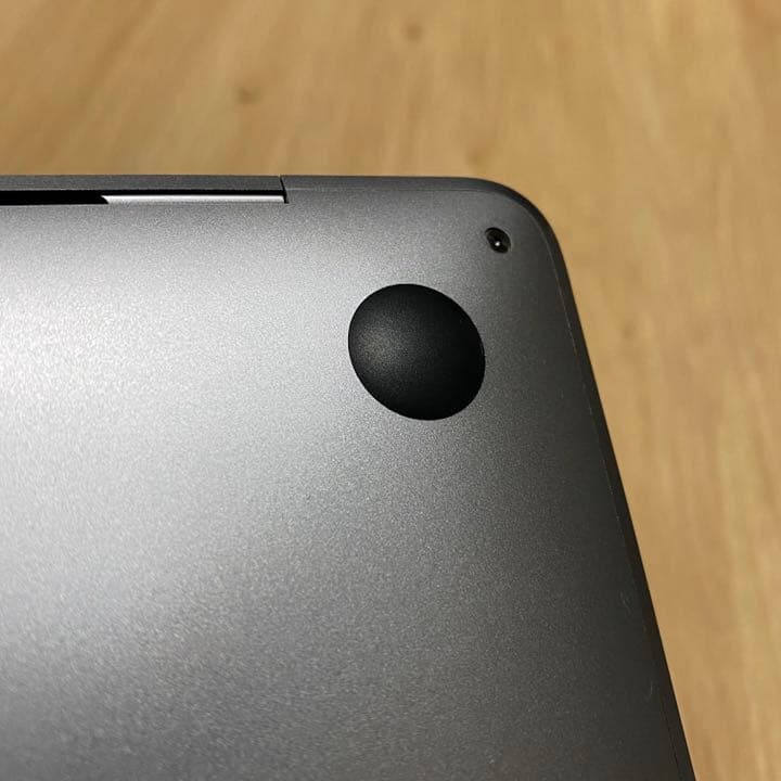 APPLE MacBook Air 2019年モデル　MVFJ2J/A