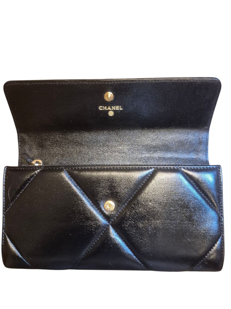 CHANEL　シャネル　ディズヌフ　マトラッセ　ラムスキン　ロングフラップ