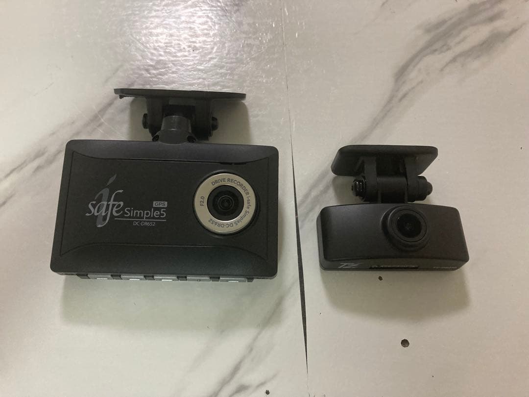 コムテック DC-DR652 前後2カメラ　ドライブレコーダー　DR210