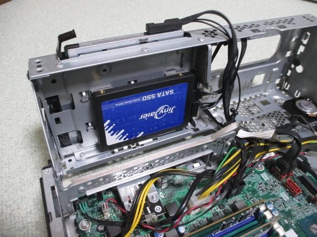 小型☆lenovo Core i3-7100 8GB 新品SSD Win10