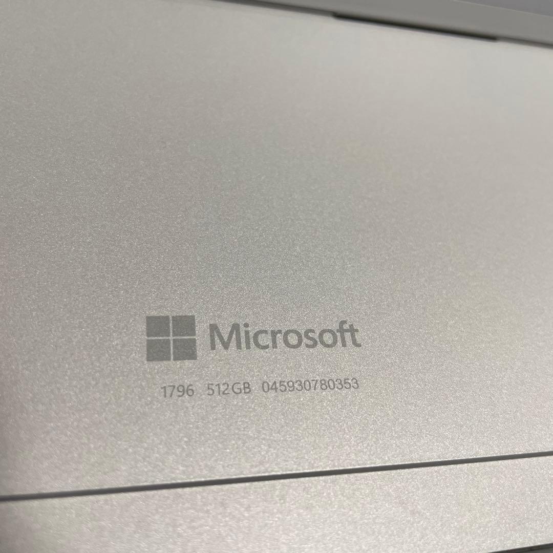 surface pro 5 メモリ:16GB SSD:512GB