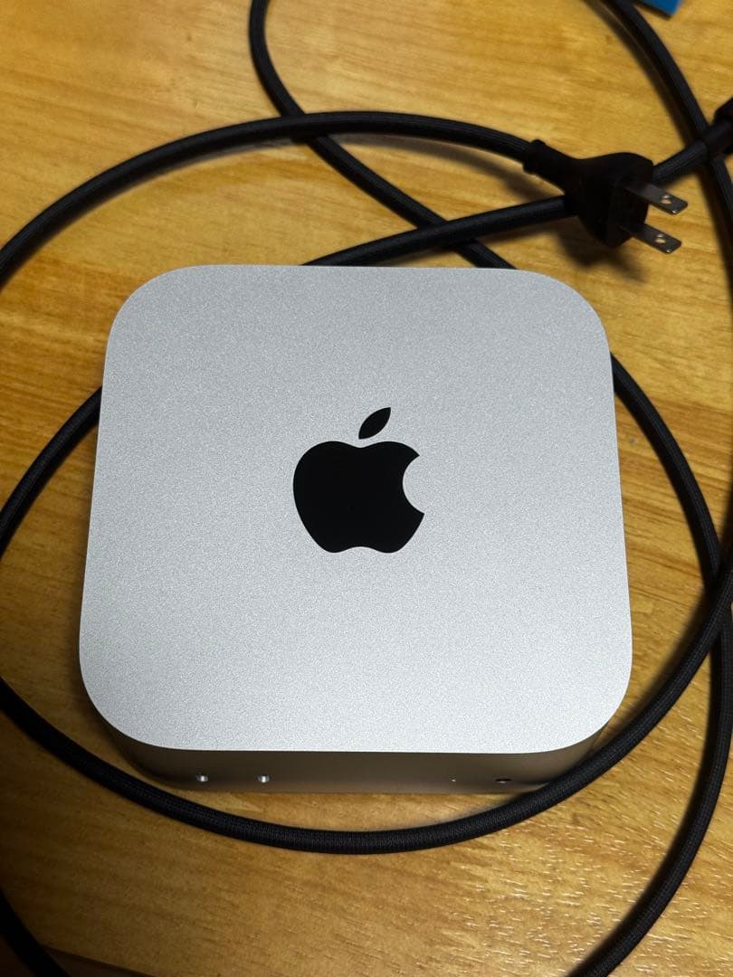 Mac mini m4 メモリ16GB SSD 256GB