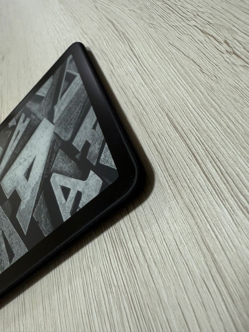 【超美品】Kindle Paperwhite 第12世代 16GB 充電器付き