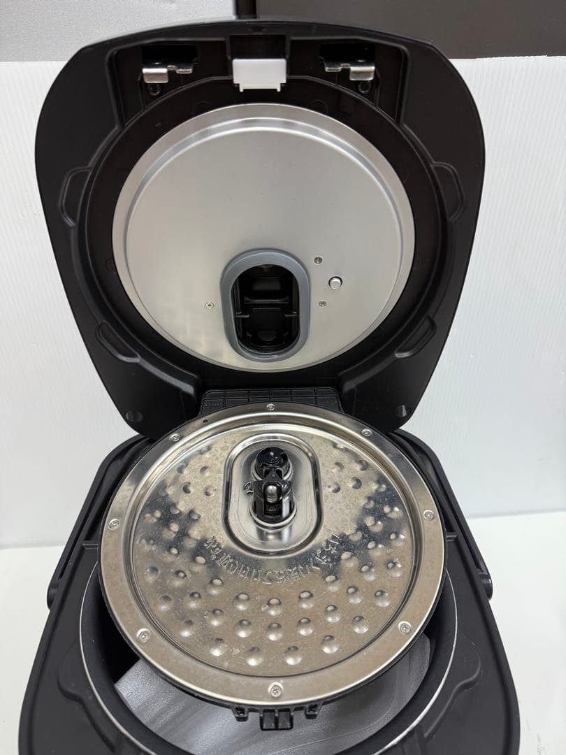 アイリスオーヤマ 圧力IHジャー炊飯器 RC-PD10-B 2024年製