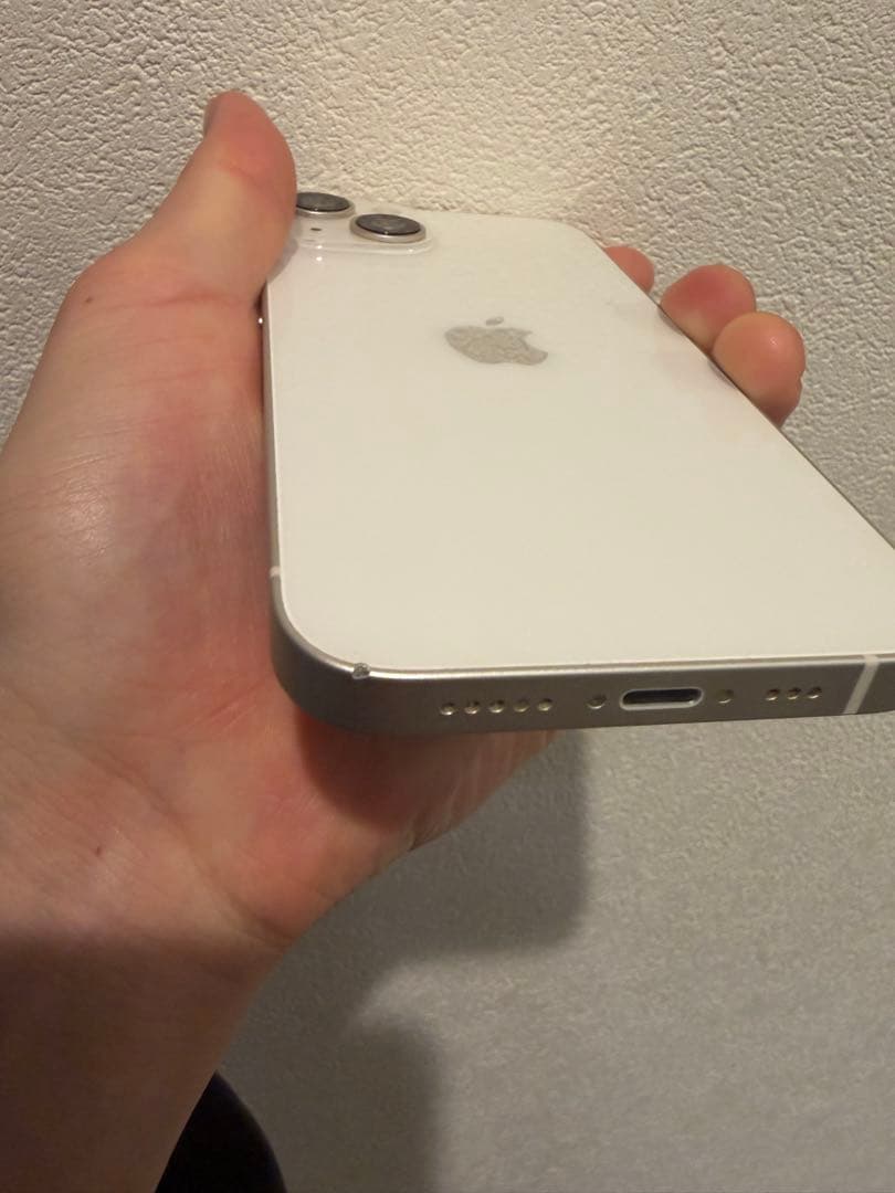 Apple iPhone 14 128GB スターライト　本体