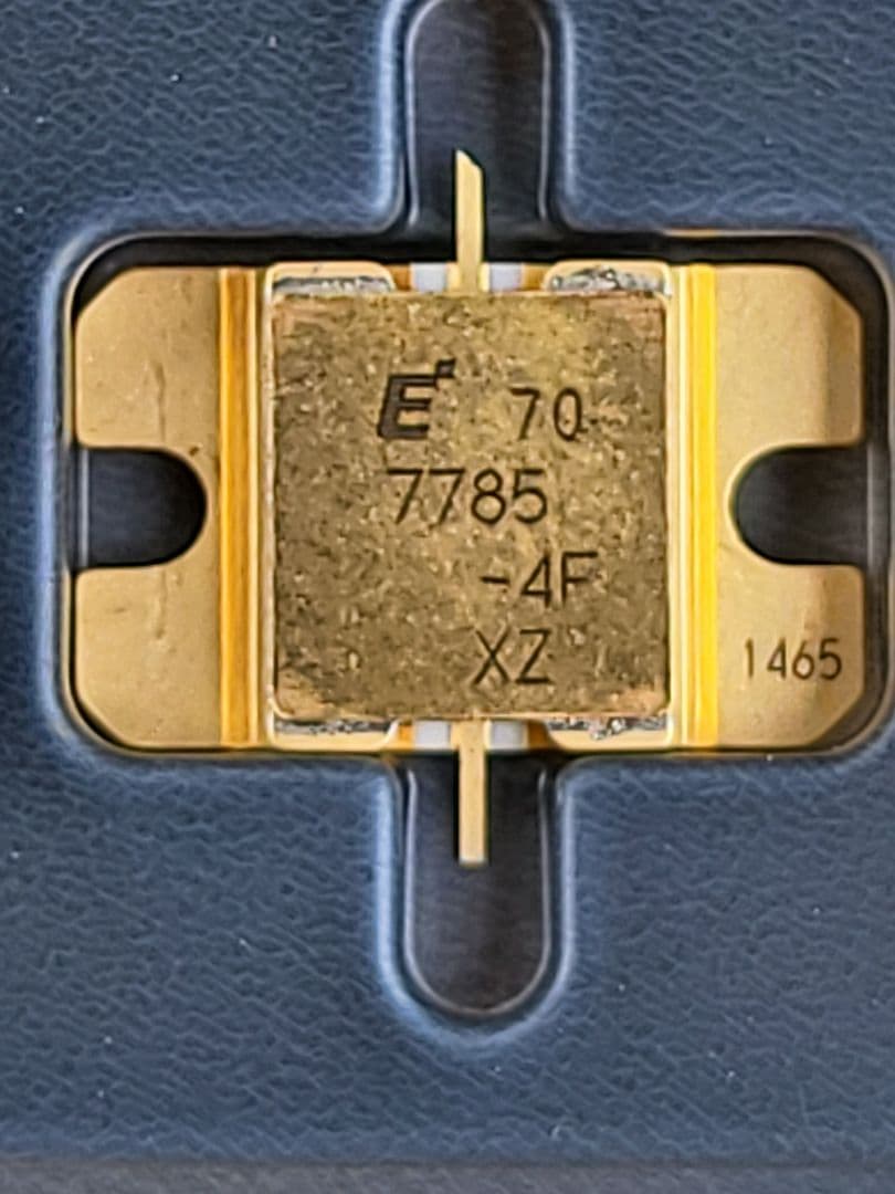 [高周波用 RF半導体] ×３個　70 7785-4F XZ