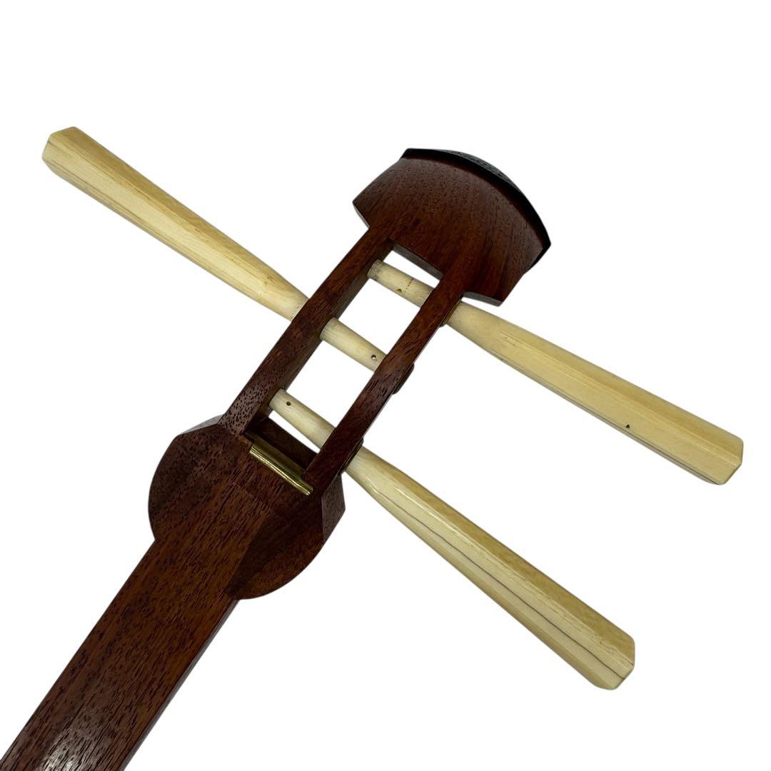 地唄三味線 紫檀 中棹 五厘大胴丸打胴 山サワリ 布袋付