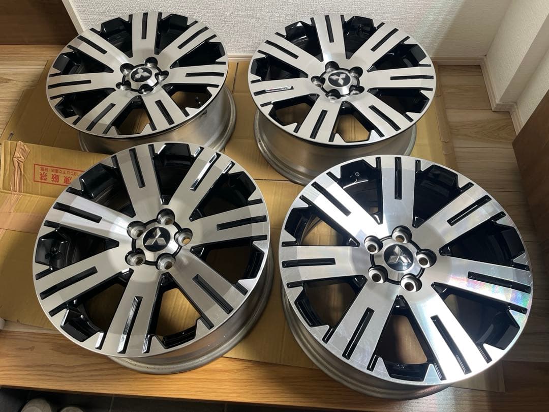 デリカd5 純正ホイール