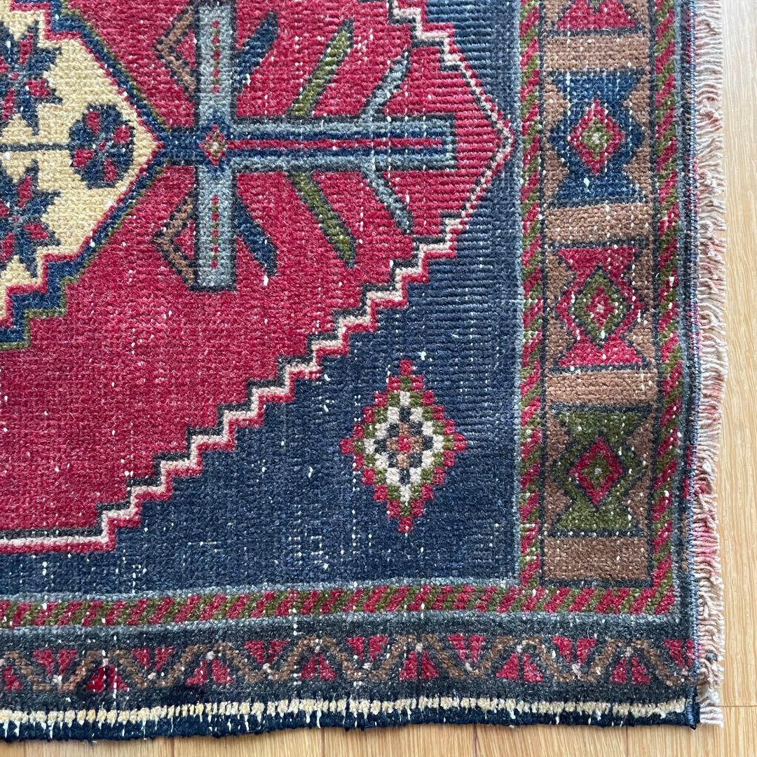 85×58㎝◇トルコヴィンテージラグ　レッド　ブルー　幾何学模様613
