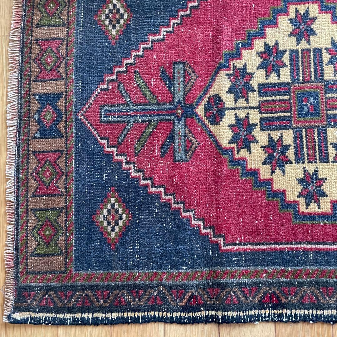 85×58㎝◇トルコヴィンテージラグ　レッド　ブルー　幾何学模様613