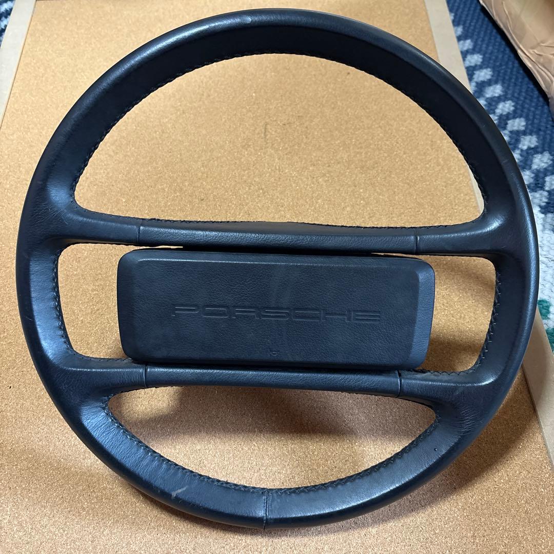 ポルシェ 90年　964 純正ステアリングホイール 黒