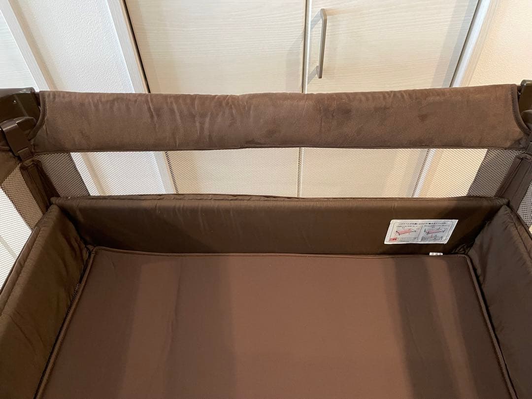 美品✨【Aprica/アップリカ】ココネルエアープラス ブラウン ベビーベッド