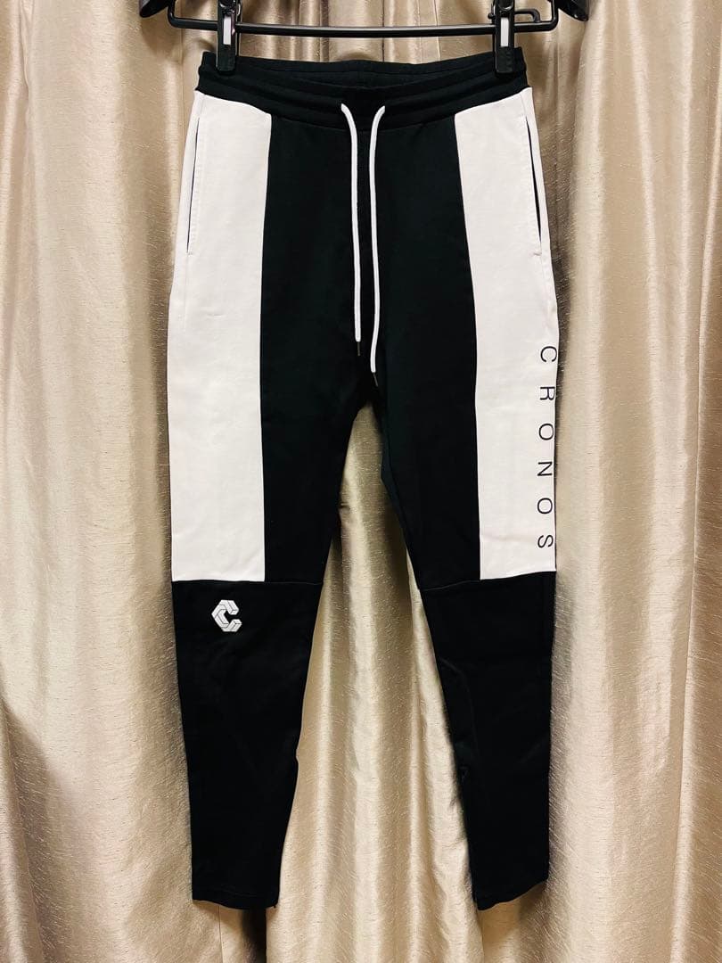 クロノスCRONOS トレーニングパンツ メンズS 黒/白