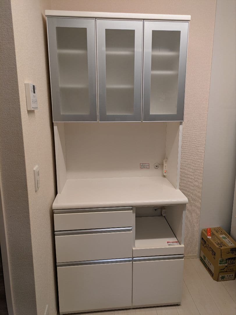 【最終値下げ】キッチン収納キャビネット ニトリ カップボード ホワイト