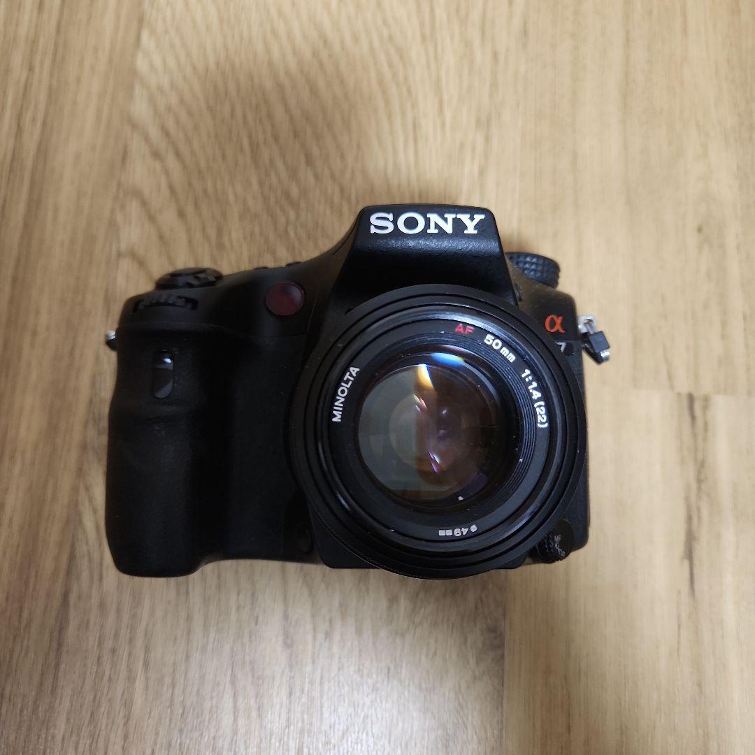 SONY α77 デジタル一眼レフカメラ AF50 mmキトレン付き