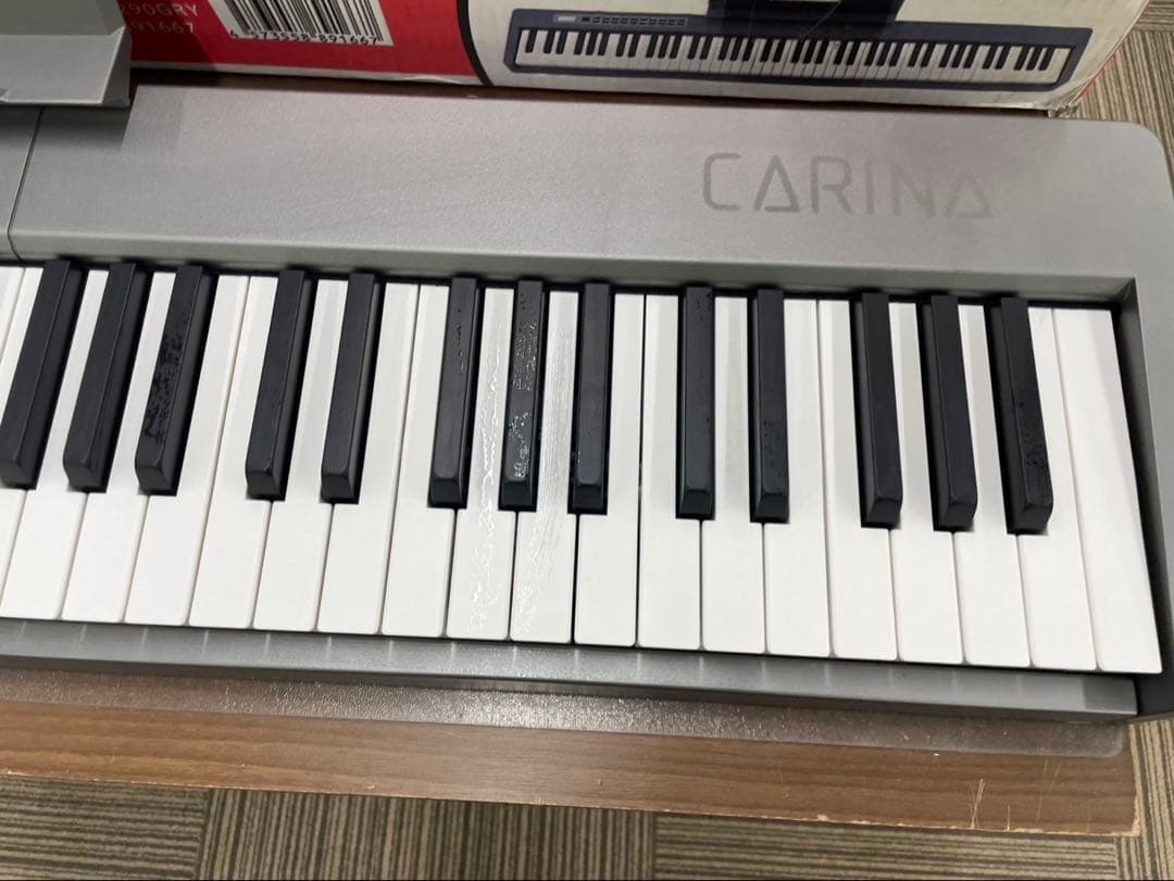 電子ピアノ　88鍵盤　充電タイプ　スリム軽量 グレー