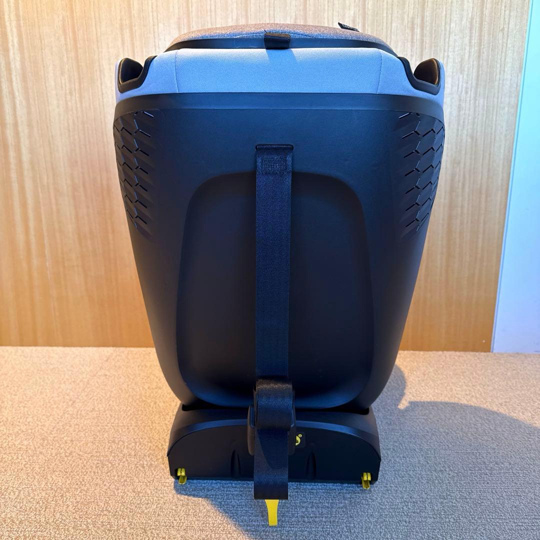 MAXI-COSI Titan Plus i-Size グレー