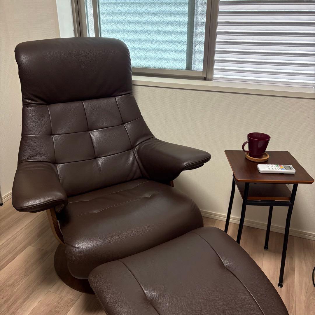 【定価28万→47%OFF】カリモク ザファースト RU72 M +オットマン