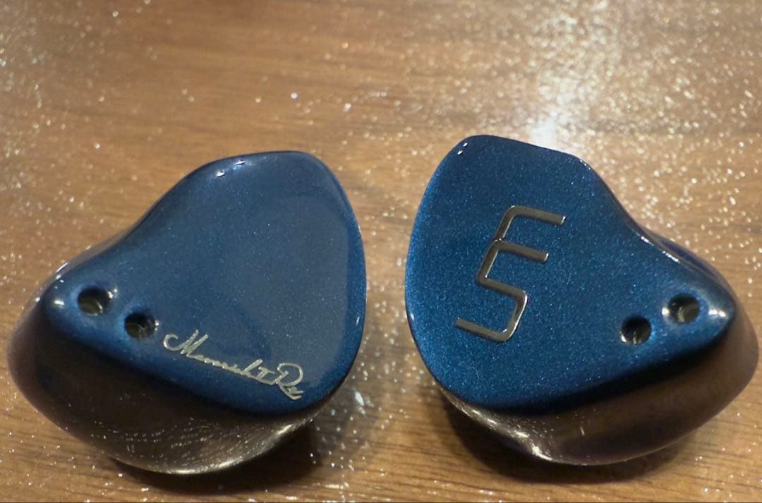 イヤホン Unique Melody Maverick II RE