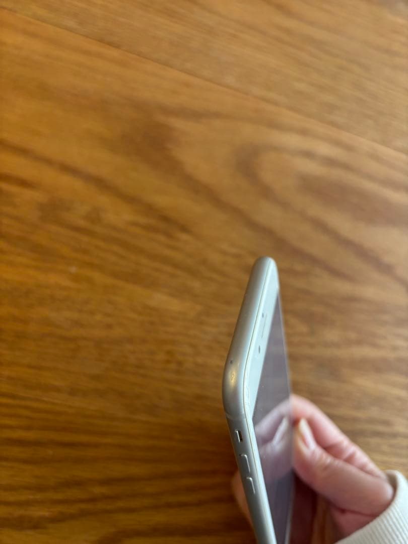 iPhone8 256GB 画面割れ有り